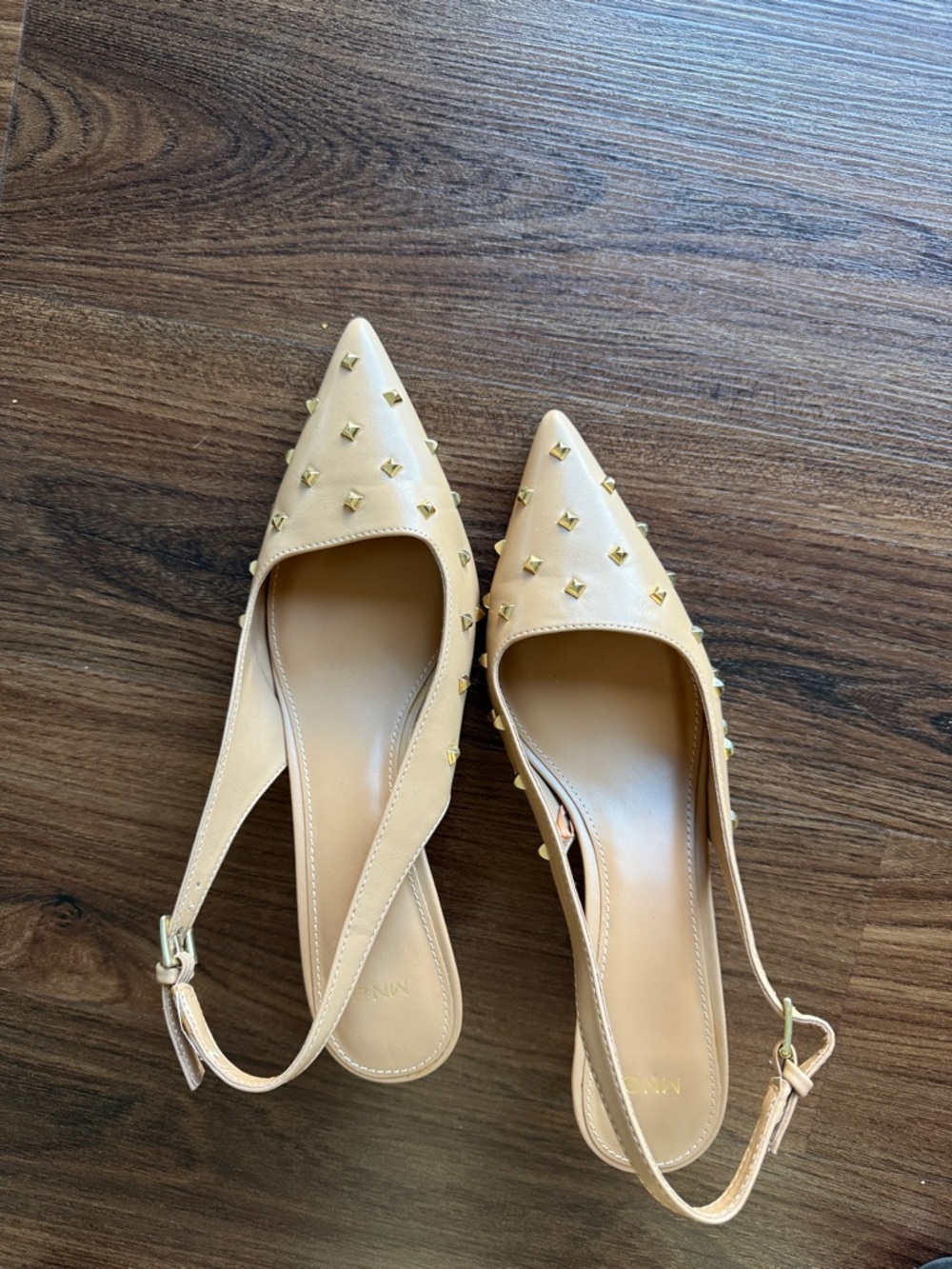 Mango Nude Pointed-Toe Slingback Kitten heels with Gold Studs